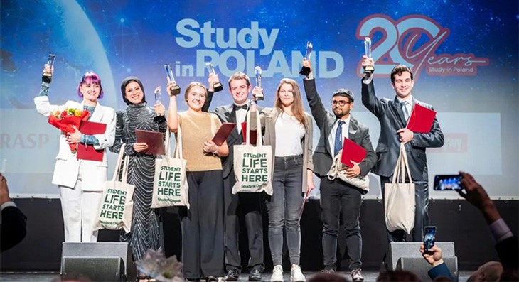 INTERSTUDENT 2026 – Wybieramy najlepszych studentów zagranicznych!